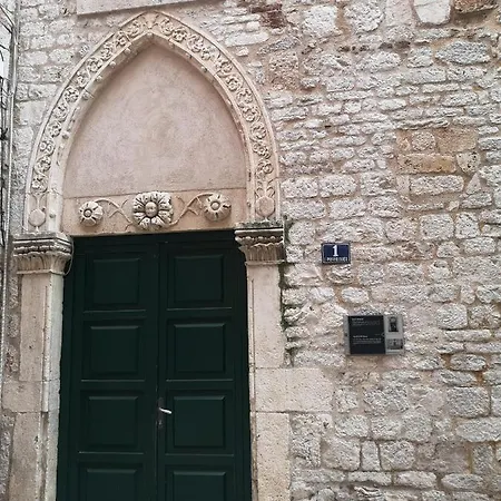 Appartement Orange à Šibenik Extérieur photo